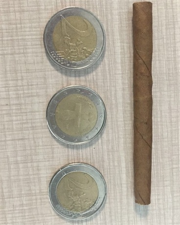 钱与烟
